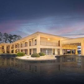 Days Inn by Wyndham Atlanta Stone Mountain，位于石头山的酒店