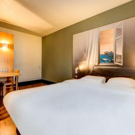 B&B HOTEL Saint-Witz，位于圣维斯的酒店