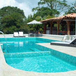 Cotinga Hotel Spa，位于佩雷拉的酒店
