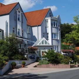 Hotelpension Vitalis，位于巴特赫尔斯费尔德的酒店