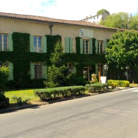 L'Hôtel du Périgord，位于德罗讷河畔欧布泰尔的酒店