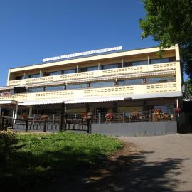Tammisaaren Kaupunginhotelli，位于埃克奈斯的酒店