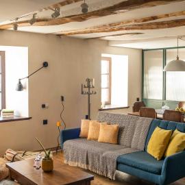 Philos Guesthouse，位于马克里尼撒的酒店