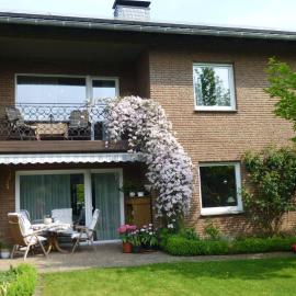 Ferienwohnung Illerhues，位于阿舍贝格的酒店