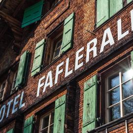 Hotel Fafleralp，位于布拉滕的酒店