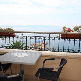 Aparthotel Natalia Podgora，位于伯德古拉的酒店