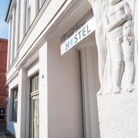 sweet dream hostel & pension - Self Check-In，位于居斯特罗的酒店