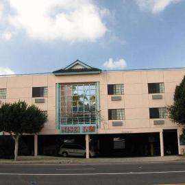 Nisei Inn，位于加迪纳市的酒店