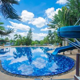 Chawalun Resort，位于Don Tum的酒店