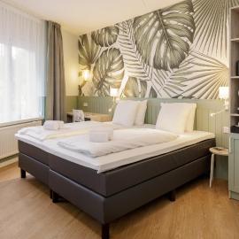 Hotel Het Heijderbos by Center Parcs，位于Heijen的酒店