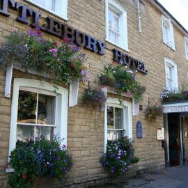 Littlebury Hotel,位于比斯特的酒店