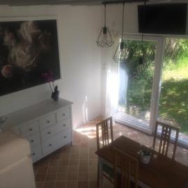 Maison de Vacances Cronat - Au Bord de l'EuroVelo 6，位于Cronat的酒店