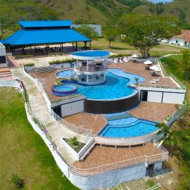 Hotel Parque la Casona，位于La Jagua de Ibirico的酒店