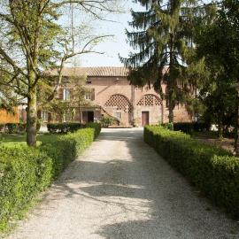 Agriturismo Dosso al Porto，位于Rolo的酒店