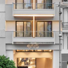 DAYS City Suites，位于帕特雷的酒店