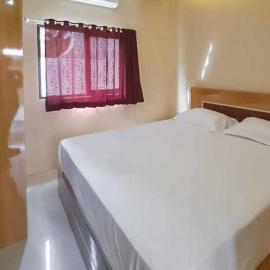 Jatiwangi Syariah Guest House Mitra RedDoorz，位于马贾伦卡的酒店