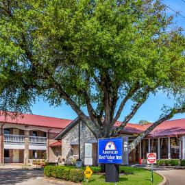 Americas Best Value Inn Columbus,位于哥伦布的酒店