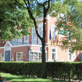Hotel Haus am Park，位于博尔库姆的酒店