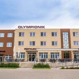 Hotel Olympionik，位于梅尔尼克的酒店