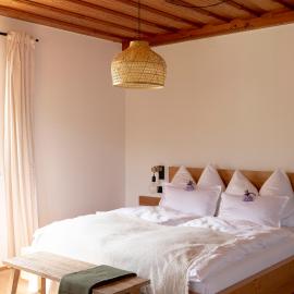 Winzer Appartements Kogler，位于洛伊查赫的酒店