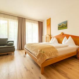 Der Thaller - Wirtshaus - Restaurant - Hotel,位于安格的酒店