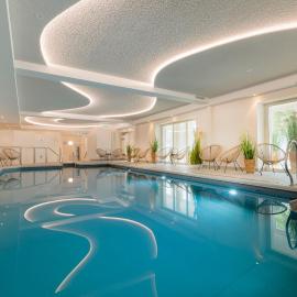 HofHotel Krähenberg,位于格洛米茨的酒店