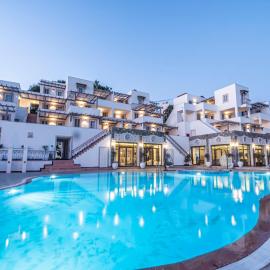 Elementa Boutique Hotel - Adults Friendly,位于亚力卡瓦克的酒店