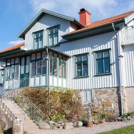 Prästgårdens Pensionat，位于莫勒松德的酒店
