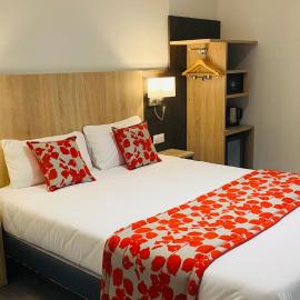 Hotel Martinez Grenay，位于格勒内的酒店