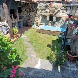 Casa de pueblo en Galicia, A Forneira