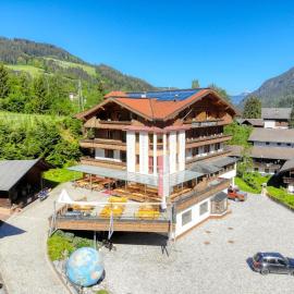 Hotel Schweizerhof，位于奥贝劳的酒店