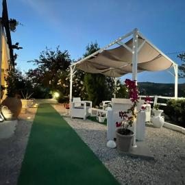 Villa Rosa，位于阿格罗波利的酒店