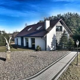 Domek Kaszuby Sominy Luxhut，位于Sominy的酒店