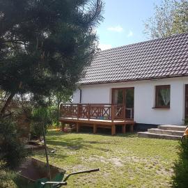 Dom Na Skarpie - Ucieczka Na Wieś - Samodzielne wejście na szyfr, 100m2，位于Drążek的酒店