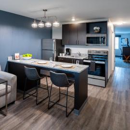stayAPT Suites Alexandria-Fort Belvoir,位于亚历山德里亚的酒店