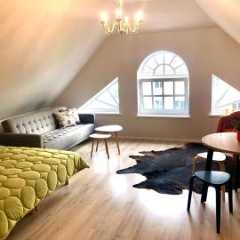 Captain's House - Kaptenimaja - Apartments，位于凯尔德拉的酒店