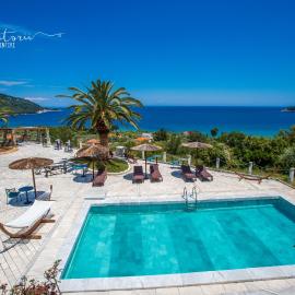 Kinira Beach Hotel