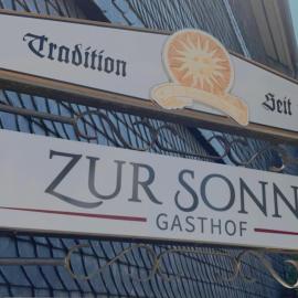 Hotel Zur Sonne，位于Kirchhain的酒店