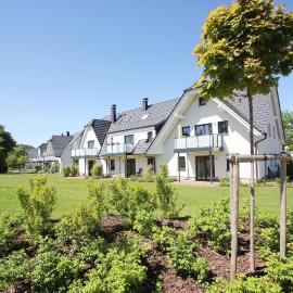 Strandresort Rex Rugia Ferienwohnung 14-6 mit Sauna- und Schwimmbadnutzung im AHOI Sellin，位于洛布的酒店