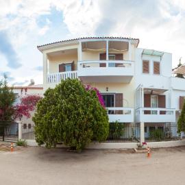 Lido Apartments Tolo，位于托隆的酒店