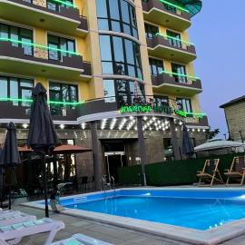 Hotel Condori,位于科布列季的酒店