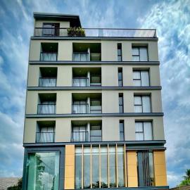 M2 Hotel Waterside，位于帕夭的酒店