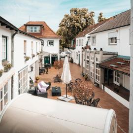 Hotel Freihof am Roland，位于韦德尔的酒店