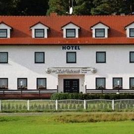 Hotel Am Schiffshebewerk，位于Niederfinow的酒店
