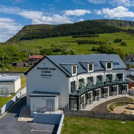 Strandhill Boutique Hotel Lodge and Suites,位于斯莱戈的酒店