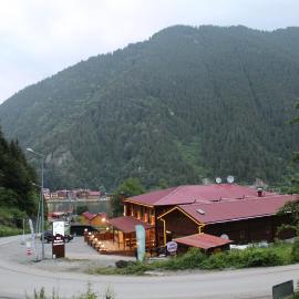 Faraksi Bungalow & Otel，位于乌宗的酒店