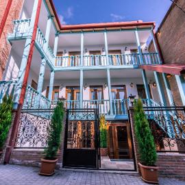 MUSMORE Boutique Hotel