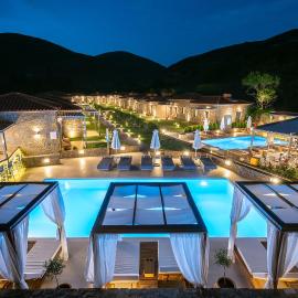 Αngelikon Luxurious Apartments，位于Agios Ioannis Kaspaka的酒店