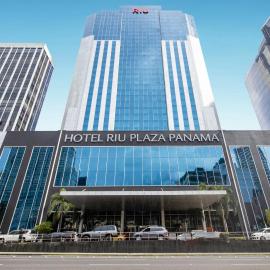 Riu Plaza Panamá,位于巴拿马城的酒店