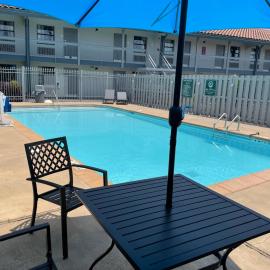 Quality Inn & Suites Tuscaloosa near University，位于塔斯卡卢萨的酒店